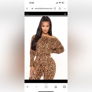 Size M Jumpsuit leopard print